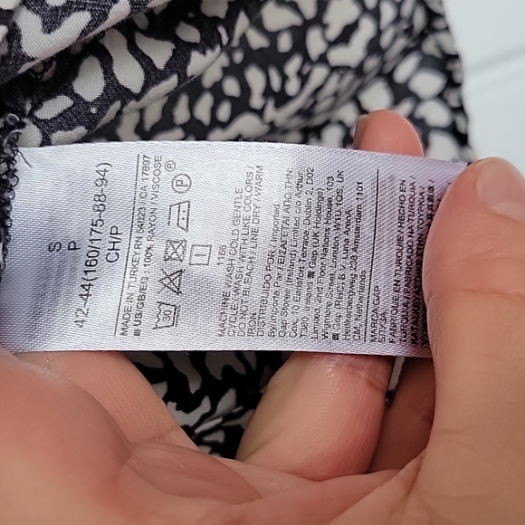 GAP Maternity Wrap Shirt - Picture 5 of 6